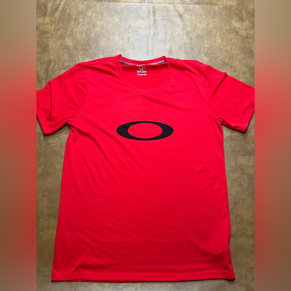 Oakley - Red Shirt - Large